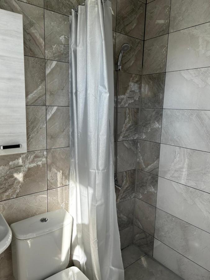 Na Shapsug Guest House Gagra Exterior foto